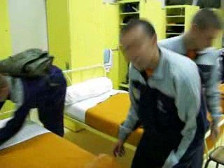 lit piégé de claude