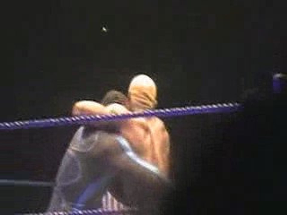 Smackdown Strasbourg 17/o4/o9 : MVP vs Shelton Benjamin 2