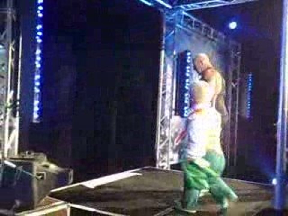 Smackdown Strasbourg 17/o4/o9 : Départ Finlay & Hornswoggle