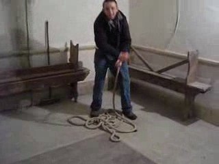 Sonneur de cloche georges 230309