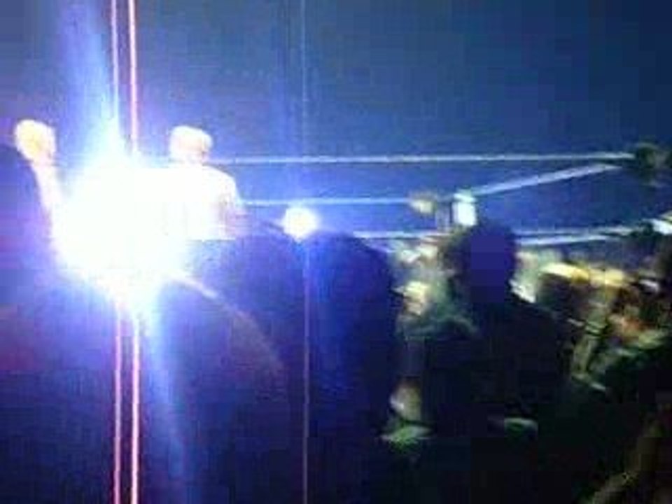 SD! & ECW FINLAY and HORNSWOGGLE vs Mark HENRY p.2