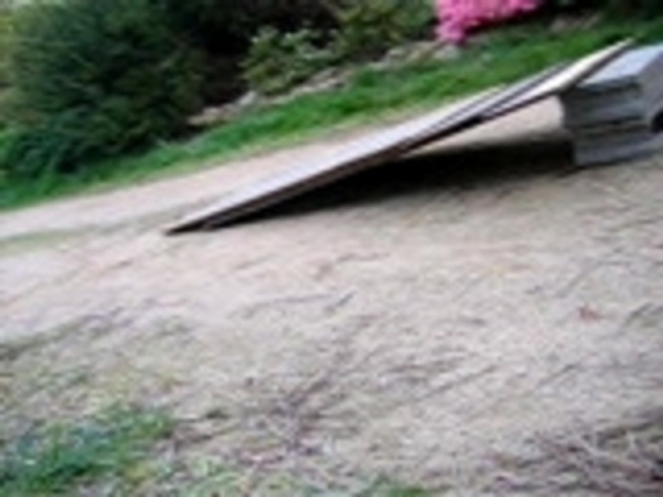 Saut piaggo typhoon