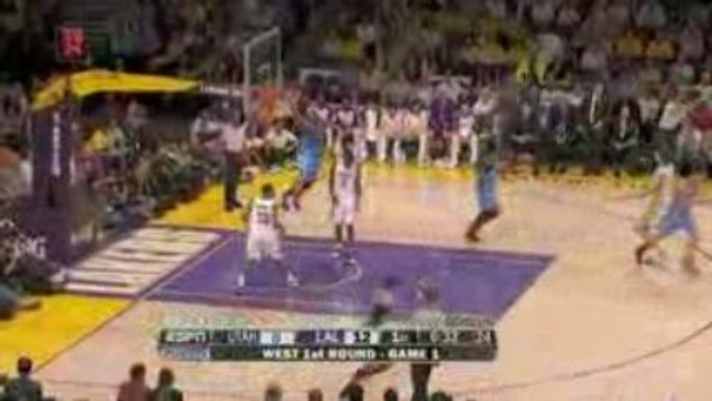 NBA Deron Williams delivers to Carlos Boozer without so muc