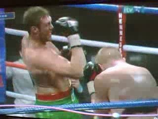 Tyson Fury punching himself in the face