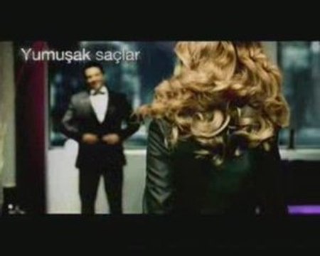 Emre Altuğ & Çağla Şikel - Clear Reklamı 2009