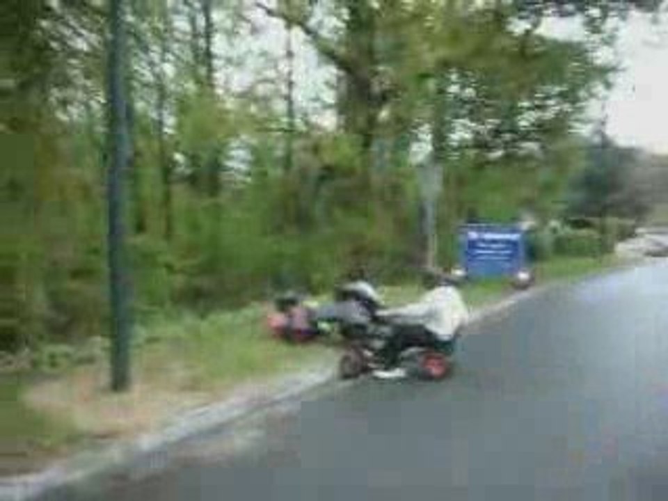 Tracteur vS Karting