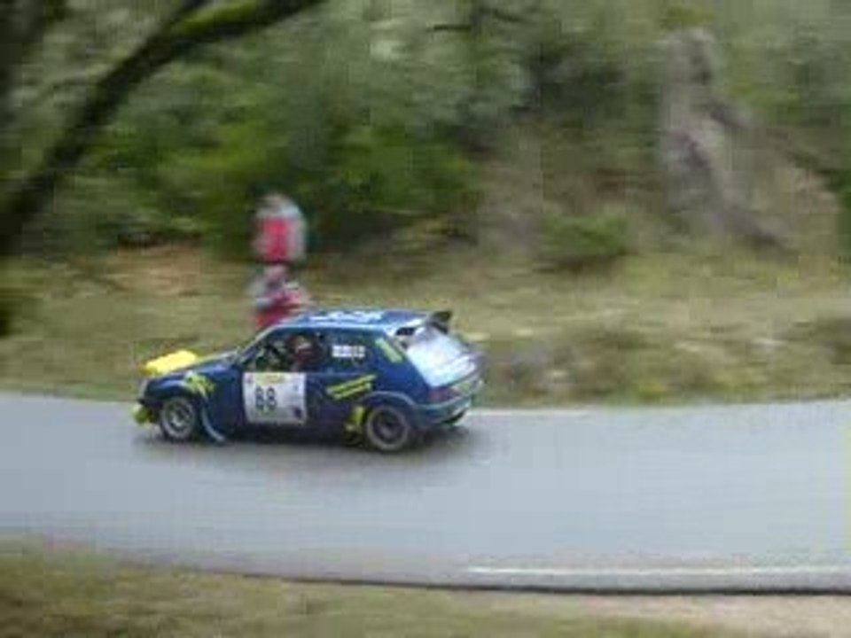 Rallye de venasque 2009 samedi 205 GTI n°88 mellan