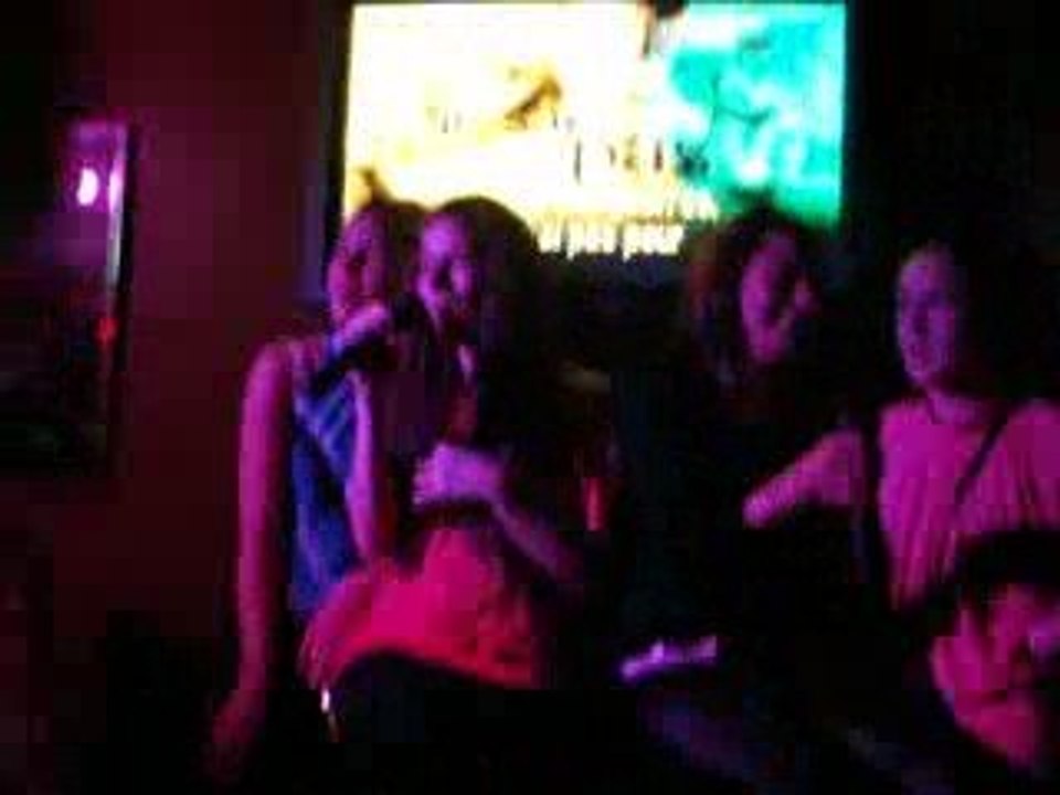 je sais pas mais c pas celine dion