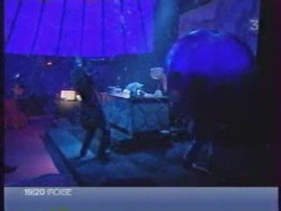 FR3 - 20 000 Lieues sous les Mers sous chapiteau à BREST