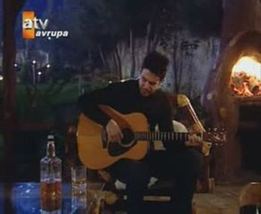 Aşk oyunu nerelere gideyim canlı ses