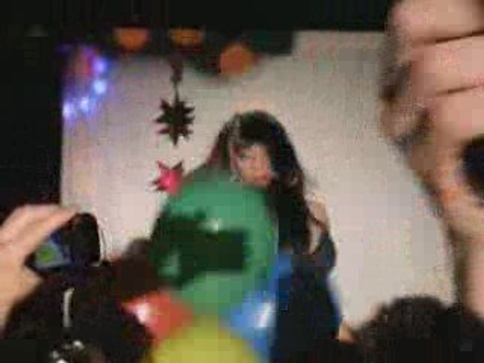 Lily Allen - The Fear by Stella DeStroy