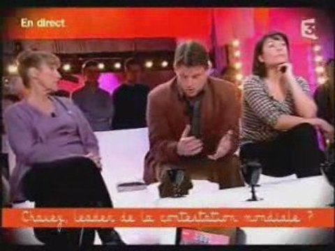 MICHEL COLLON DÉFEND HUGO CHAVEZ ET DÉNONCE LES ILLUMINATIS