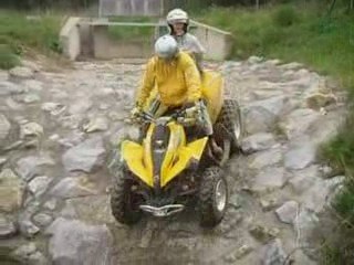 Passage ruisseau sous pont
