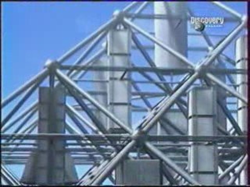 Superstructures - Une Ville Dans Une Pyramide tokyo partie 2