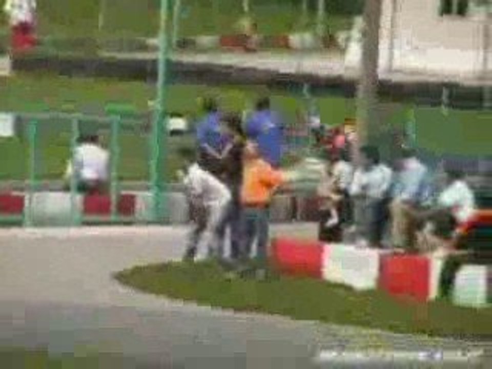 Course pocket bike enfants