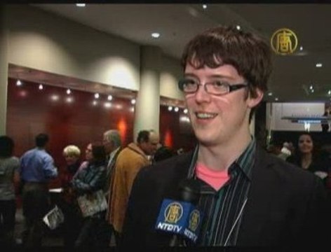 Screen Writer Enjoys the Beauty of Shen Yun