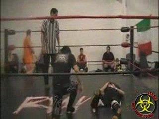Mass Destruction Match 1 Mac Madness VS Zach Fantastic