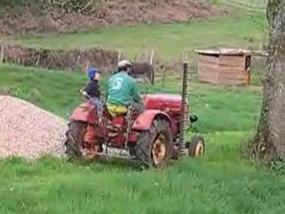 21/04/09  le Porsche arrive au moulin