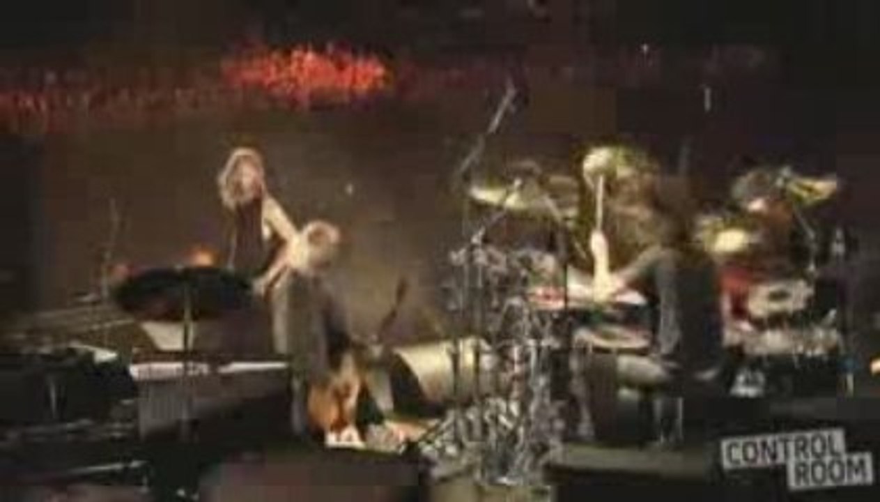 Foo Fighters with John Paul Jones and Jimmy Page - Rock Roll