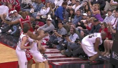 NBA Travis Outlaw tracks down Von Wafer and puts a stop to h