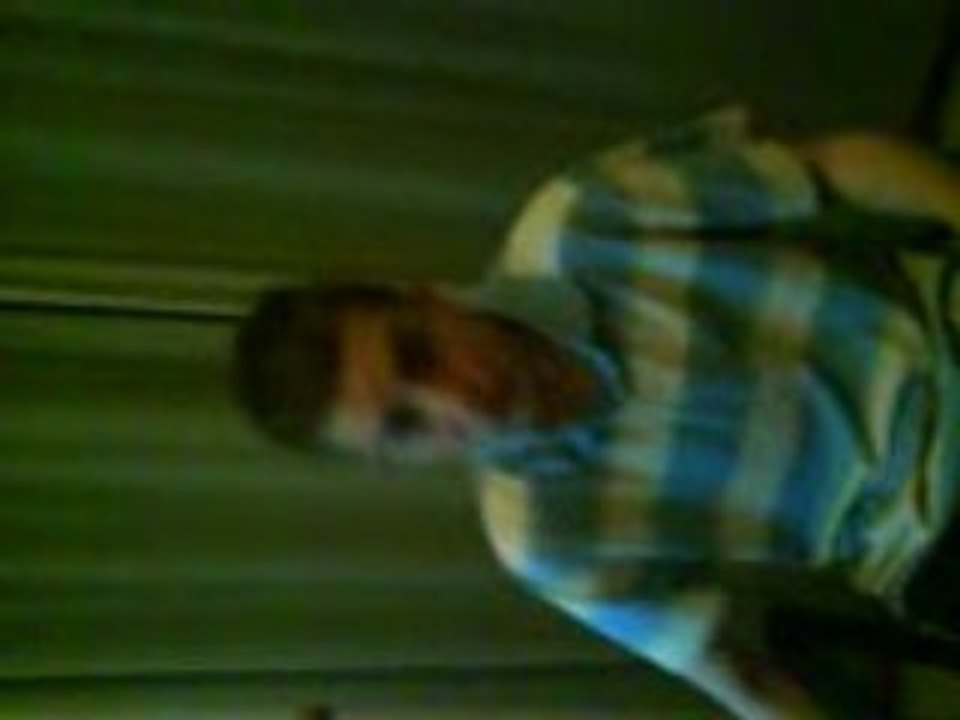 Kane w singing