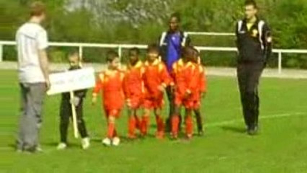 presentation du stade de l' est