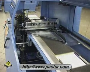 PACTUR  CONFEZIONATRICI CON SALDATURA IN CONTINUO