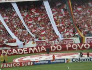 Inter 8 x 1 Caxias - Passos al costado- Guarda Popular