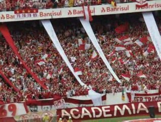 Inter 8 x 1 Caxias - Dalessandro e Guinazu- Guarda Popular