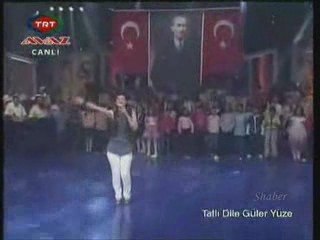 Sevcan Orhan Mendili eline