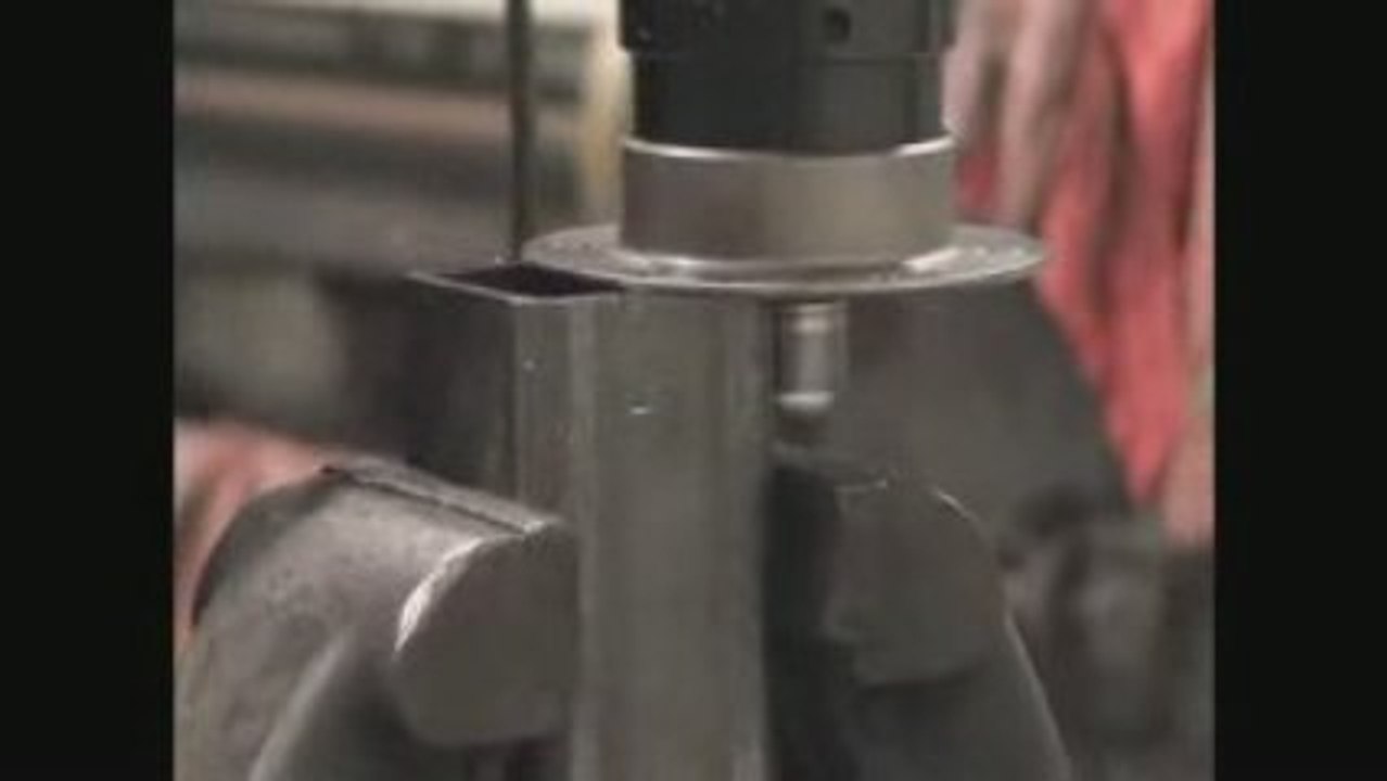 Square Tube Guide Arm Application
