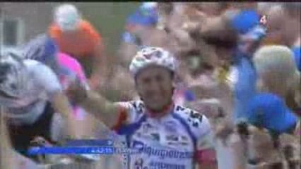 *Arrivée Flèche Wallonne Avril 09 - Ascension du Mur de Huy*