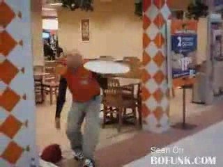 Talented pizza maker