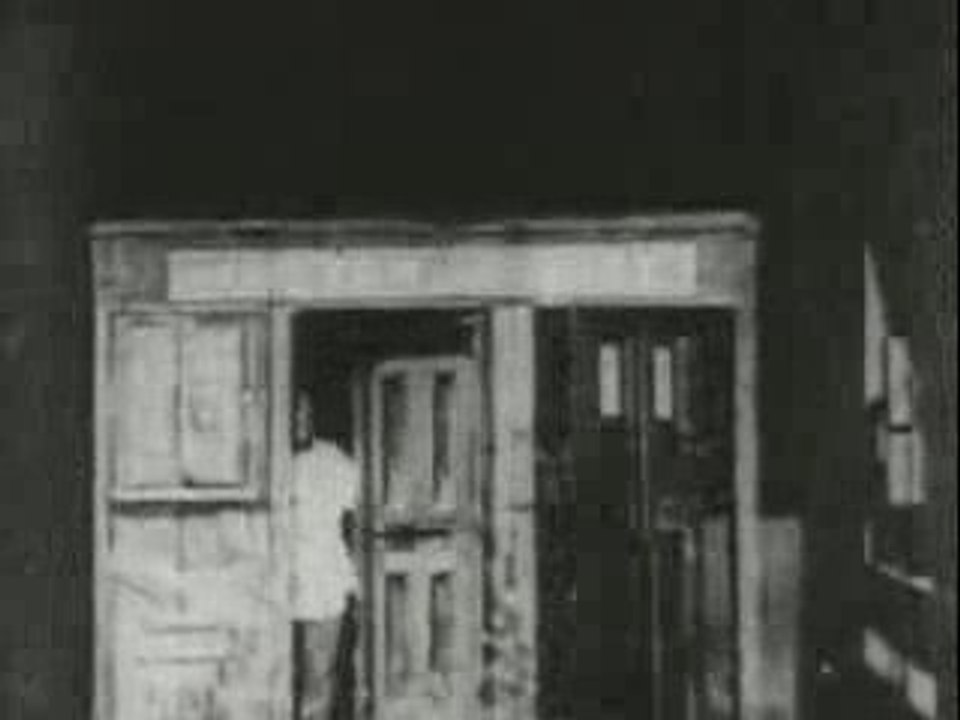 Thomas Edison - 1895 - Chinese Laundry Scene -
