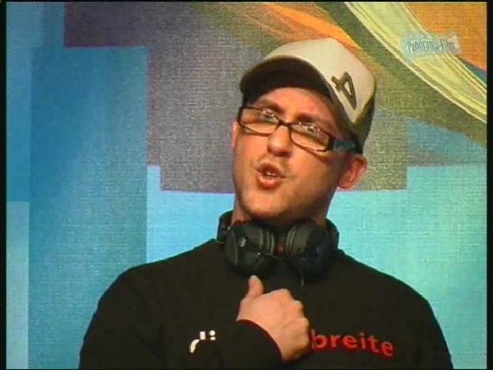 3. AZK - Die Bandbreite - Unter falscher Flagge