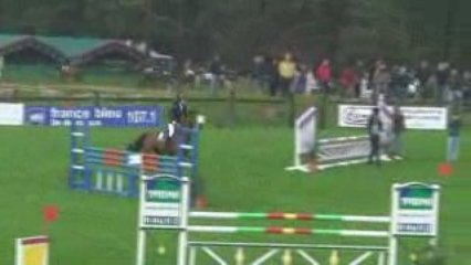 FANNY PEARL 6 ANS FONTAINEBLEAU 19 04 09