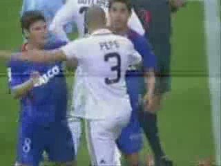 L'agression de Pepe envers Casquera!