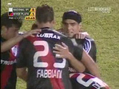 Gol de River Plate ante Nacional - Falcao