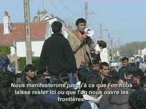 Pendant la visite d'Eric Besson à Calais 23 mars 2009