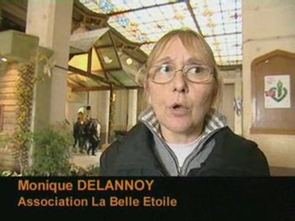 Visite du ministre Besson  Le retour à Calais