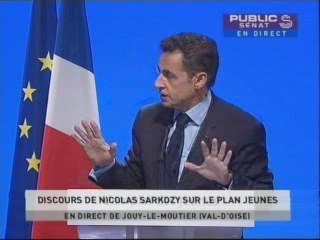 «aider les jeunes à s'insérer durablement dans la vie active