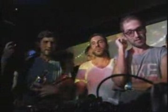 Thomas Bangalter ( Daft Punk ) & Busy P en vrai au Cinespace (Part 2)