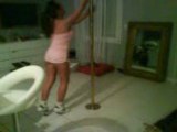 apprentissage pole dance ( 1ere video )