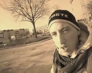 LYRI.K.LIBRE (L.K.L) feat. TROMA I2S : Ca sert à rien