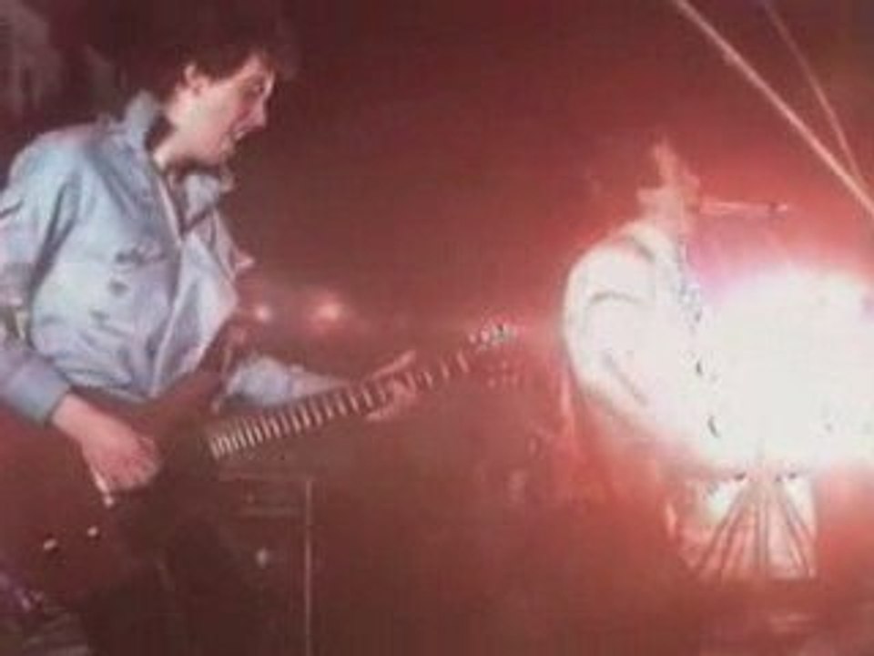 The_Clash_-_Interview__1977__white_riot__londons_burning
