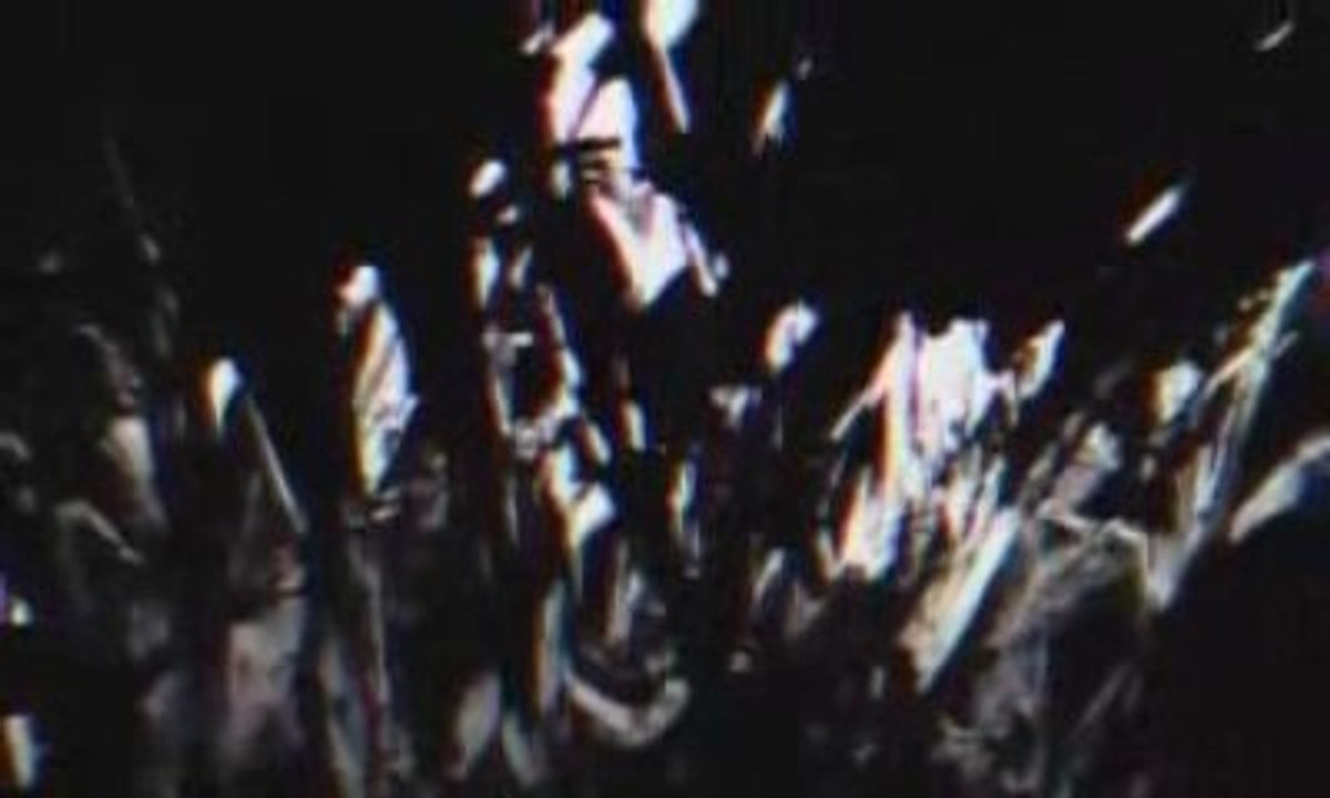 アンド BLACKOUT pv