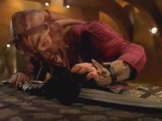 Farscape.[1x01].La.voie.mystérieuse. Partie 4