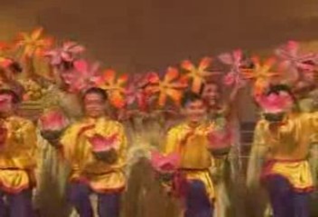Múa : Kính Mừng Phật Đản