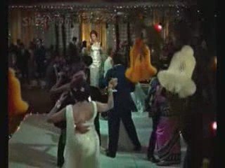 Aage Bhi Jane Na Tu - Waqt