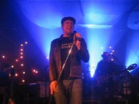 Max Mutzke Me and Mrs. Jones im Luxor am 22.04.09